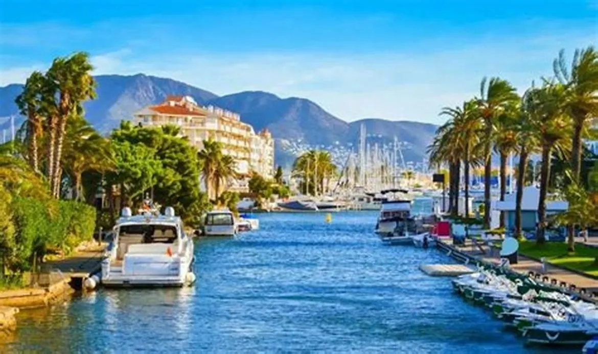 Apartment Greserva Kar-Centro, Junto A La Playa, 3 Piscinas, Wifi, Clima, Restaurantes 2024 Empuriabrava
